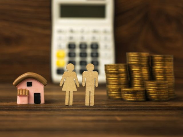 ¿Cuánto cuesta un abogado de familia? Guía clara de precios, factores y ejemplos